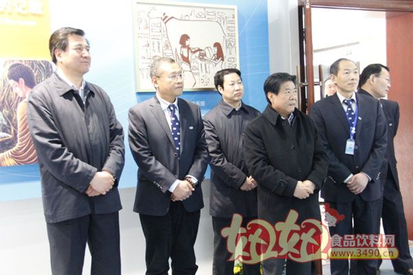 中宣部副部长申维辰到君乐宝调研