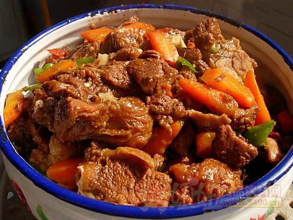 香辣美味的红焖羊肉_羊肉的做法大全-好妞妞食品饮料.