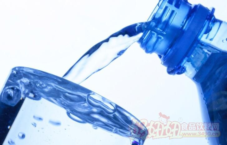瓶装水