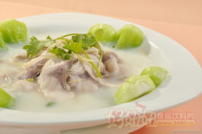 鱼汤越白脂肪含量越高 不益过多食用
